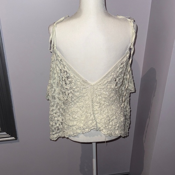 Free People bohemian loose lace ivory tank top Size M/L. - Picture 2 of 6